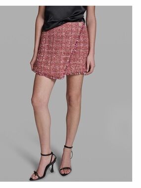 Bcbg Pink Tweed Mini skirt with Gold Buttons
